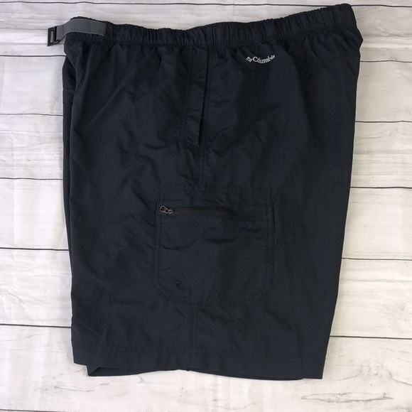 Columbia Black Omni Care Shorts Sz L - Picture 1 of 11